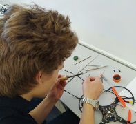 melting_pupil_copter.jpg melting_pupil_copter.jpg